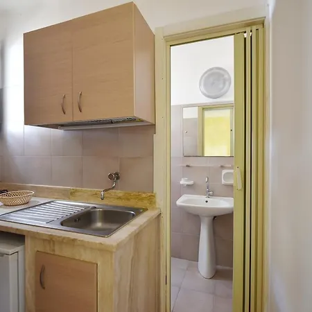 منتزه العطل Camping La Vecchia Torre