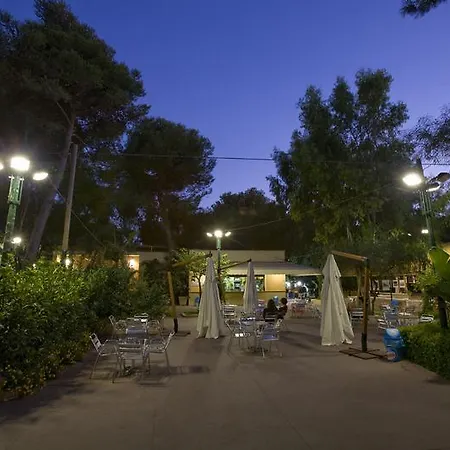 פארק נופש Camping La Vecchia Torre גאליפולי