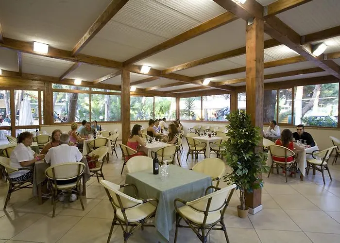 Ferienpark Camping La Vecchia Torre 3*